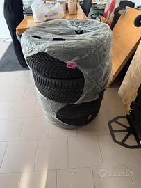4 Pirelli Scorpion 235/45 R20 100H XL Nuove