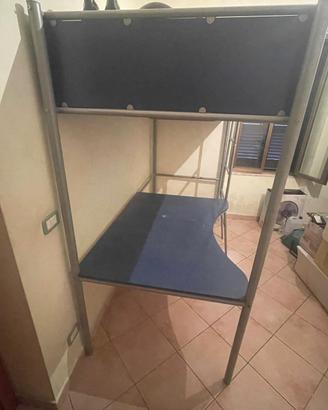 Letto con scrivania integrata