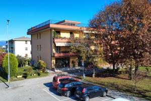 Negozio con storico avviamento per investimento