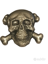 Distintivo teschio Brigate Nere in fusione