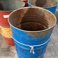 contenitori in ferro 