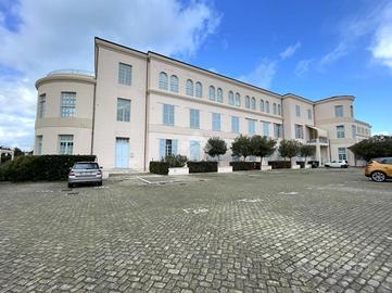 4 LOCALI A PISA