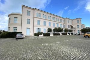 4 LOCALI A PISA