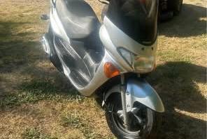 Scuter suzuchi epicuro 125