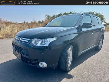 Mitsubishi Outlander 2.2 DI-D Clear Tec Inte #5766