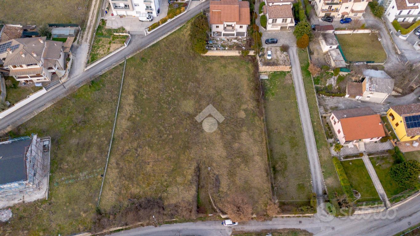 TER. RESIDENZIALE A L'AQUILA - Altro