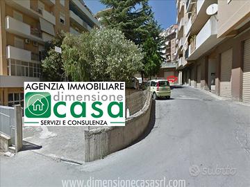 Rif.GB22-Garage/Box auto San Cataldo