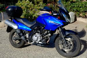 Suzuki V-strom DL 650 Traveller