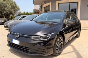 Volkswagen Golf 2.0 TDI150CV dvd (tetto apribile)