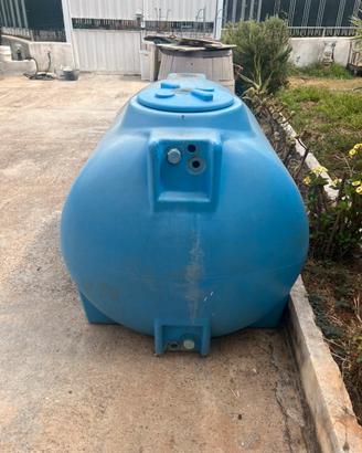 Recipiente acqua