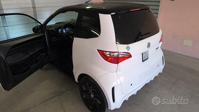 Aixam elettrica miniauto