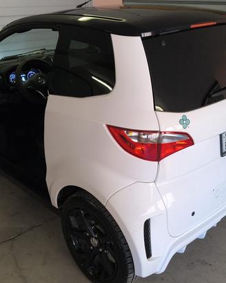 Aixam elettrica miniauto