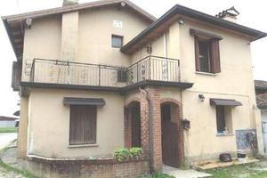 Immobile in asta di 288 m² con 5 locali a Varmo