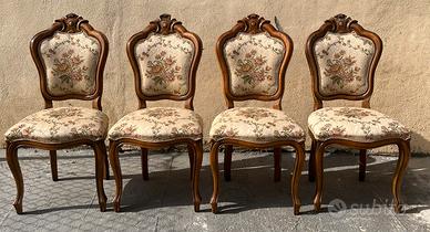 Sedie in legno imbottite