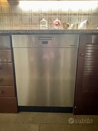 Lavastoviglie Miele