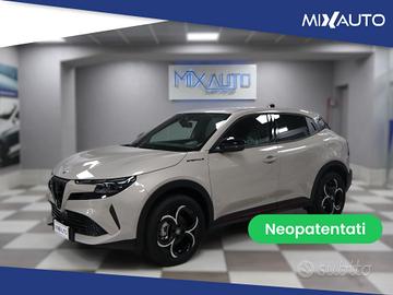 Alfa Romeo Junior 1.2 VGT Hybrid Speciale 145CV ED