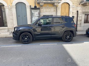 Jeep Renegade 1600 120cv total black
