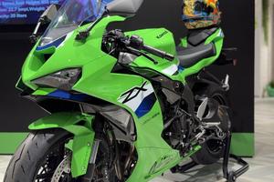 Kawasaki ninjia 636 r my 26