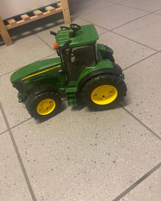 Trattore john deere Bruder