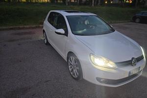 Volkswagen Golf 6 2.0 TDI Highline – 140 CV 