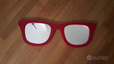 Specchio a forma di occhiali