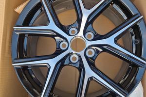 Cerchio originale Toyota rav 4 raggio 18 