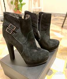 Scarpe stivaletto con tacco da donna