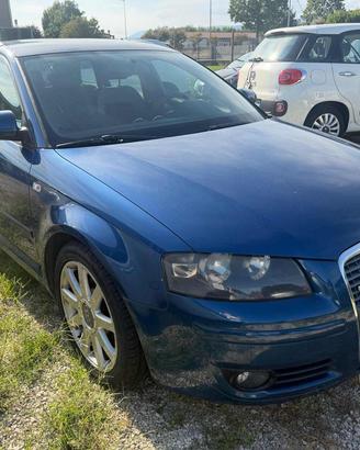 AUDI A3 SPB 2.0 16V TDI Ambition senza lavoro da