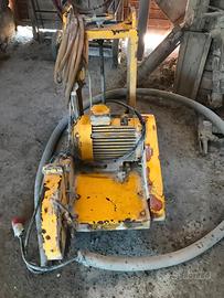 TAGLIASFALTO ELETTRICA CLIPPER