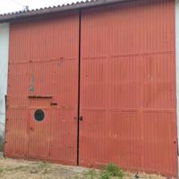 portoni scorrevoli per capannone 