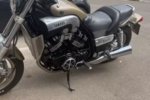 V-max 1200 Yamaha