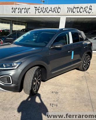 Volkswagen T-Roc 1.0 TSI R-Line Tua a soli 268 Eur