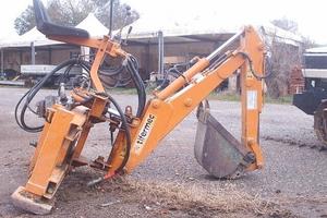 Braccio retro escavatore Tifermec TM 500