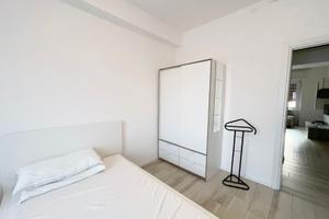 Annuncio da agenzia - Stanza disponibile