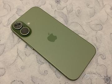 iPhone 17 256gb colore verde salvia perfetto