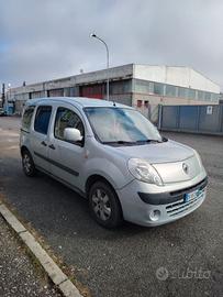 renault kangoo benzina