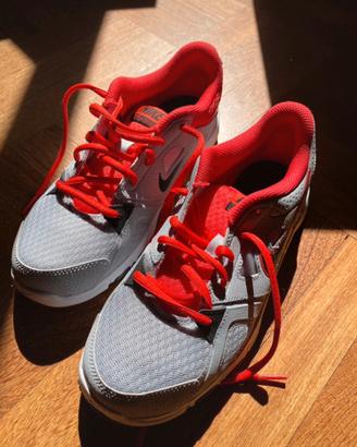 Nike training donna numero Eu 38,5