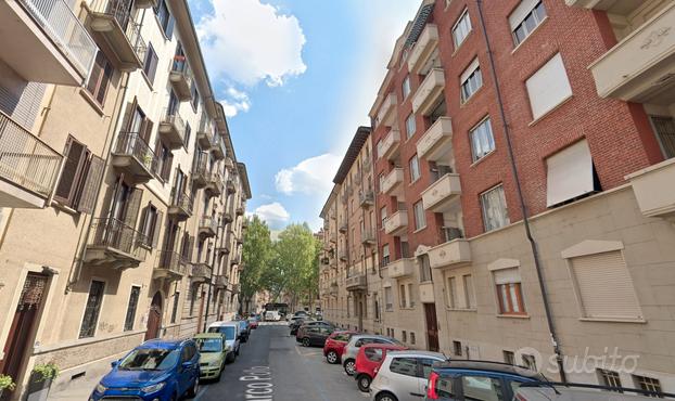 Bilocale ZONA CROCETTA 500EURO CON TERRAZZINO