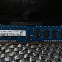 2 Memorie RAM HYNIX  2GB