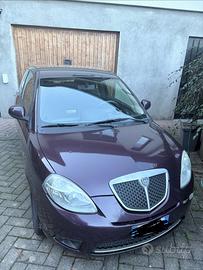 Lancia Y 2010 Benzina