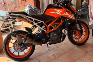 KTM Duke 390 –  Solo 8.500 km