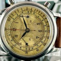 Tavannes Clamshell Case Vintage  Valjoux 22