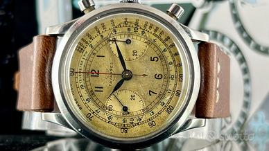 Tavannes Clamshell Case Vintage  Valjoux 22