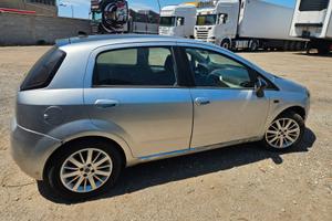 Fiat grande 1.3 mjt