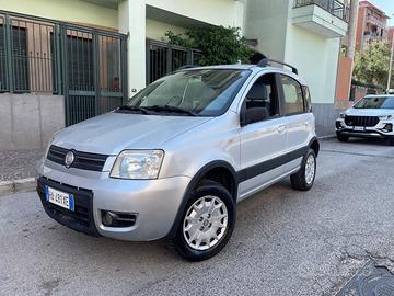 Fiat Panda 1.2 4x4 GPL