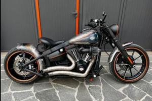Harley-Davidson Breakout C.V.O. - 2013