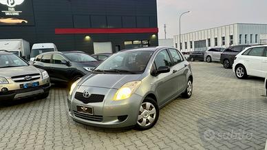 Toyota Yaris 1.4 D-4D 5 porte Sol