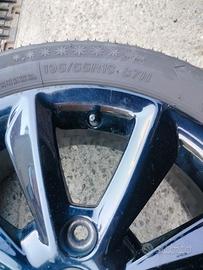 Gomme Ford cerchi in lega da 16 con sensori ruota