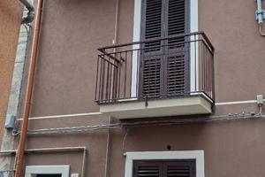 Casa singola arredata con garage Bronte