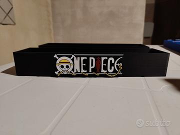 espositore one piece kinder